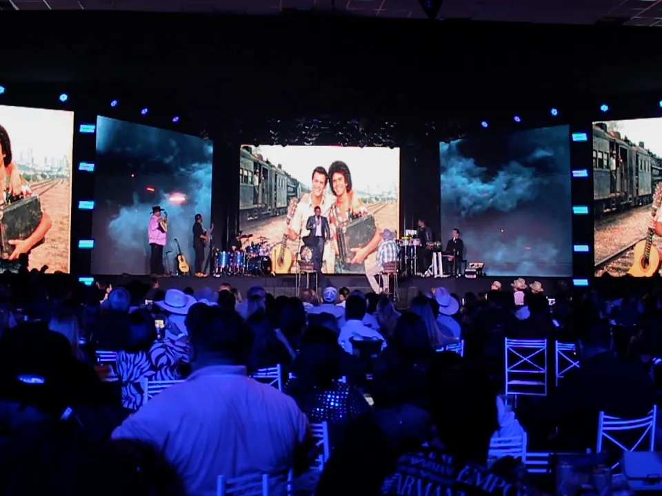 Palco com produção de LED